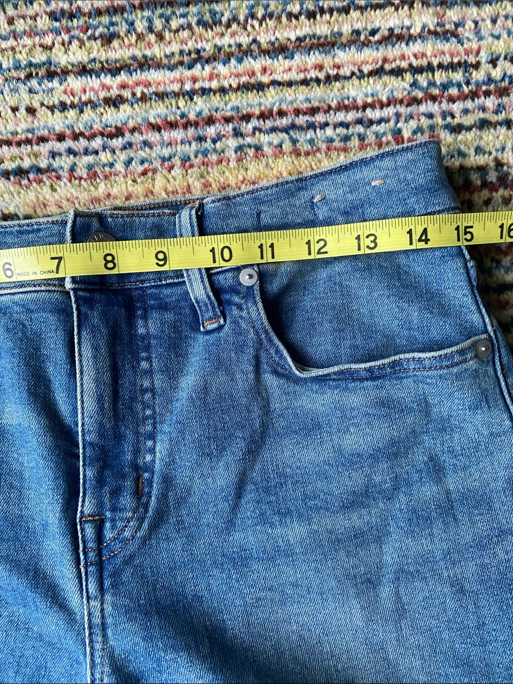 Madewell Mid Rise Kick Out Crop Jeans Medium Wash Size 28 - Picture 6 of 9